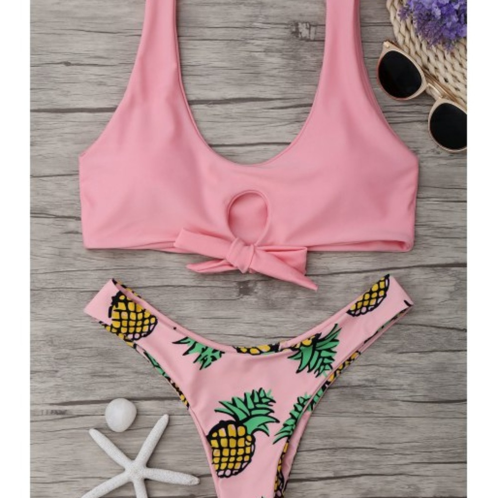 Pineapple Bikini Bottom๐ - Picture 2 of 4